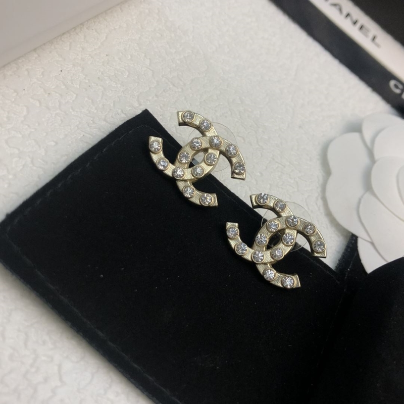 Ch**el earrings